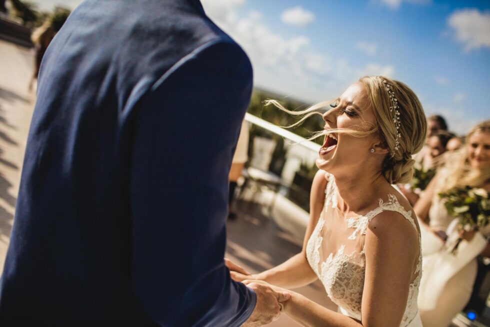 Candids: Capturing Off-Guard Wedding Moments in Cabo