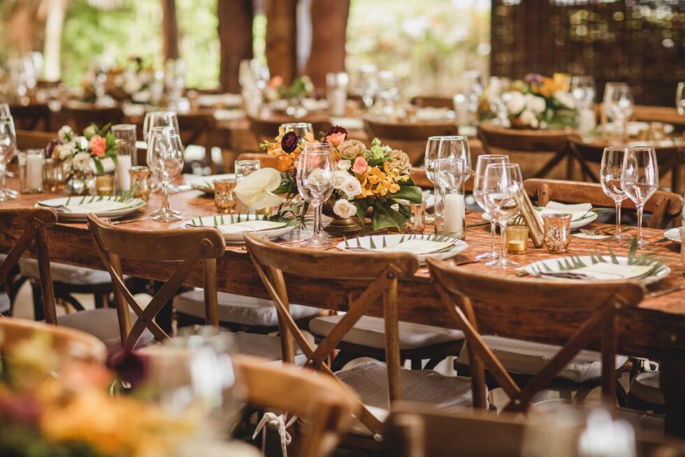 Natural Coral Tones: A Perfect Palate for Cabo Weddings